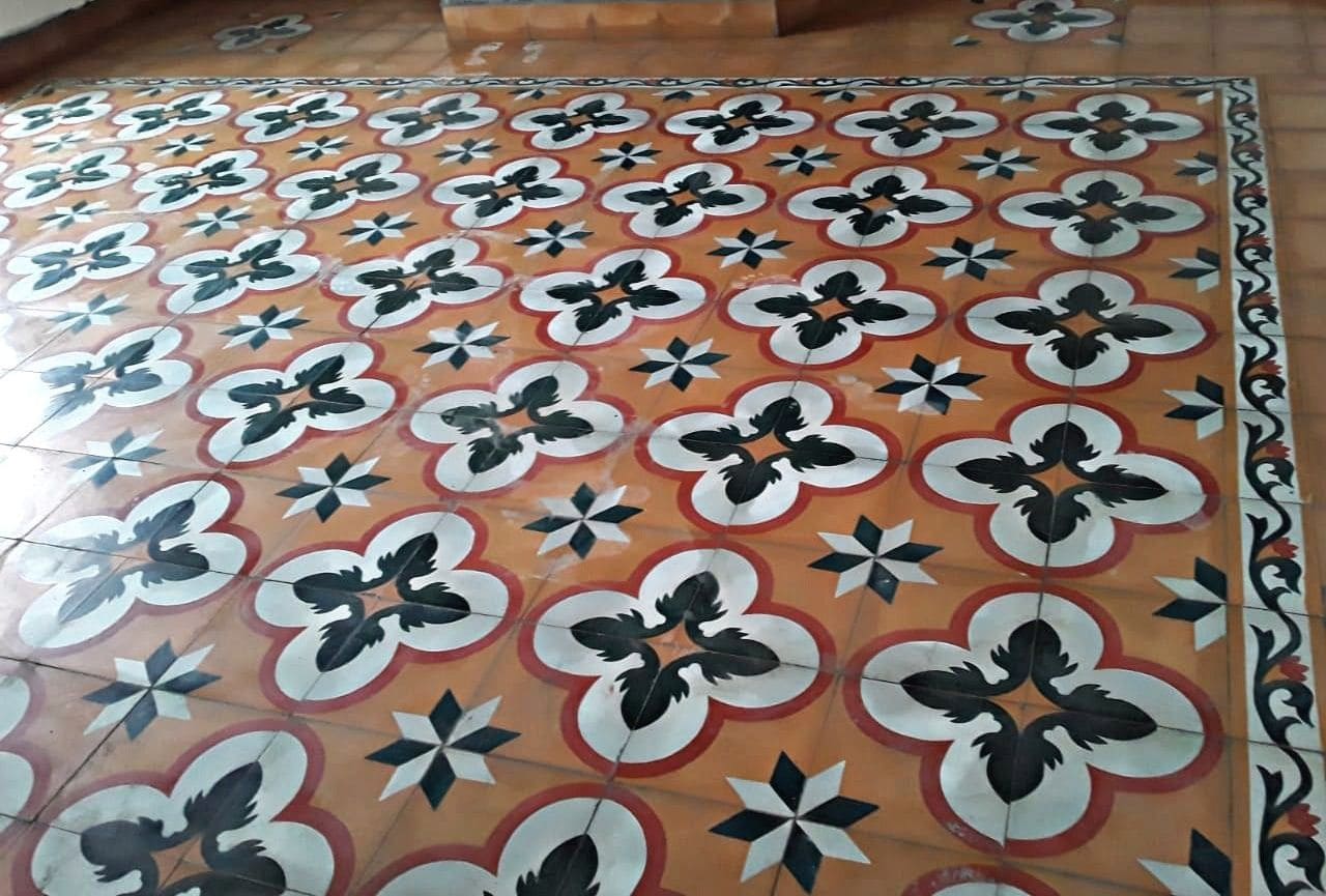 Flower Design Athangudi tiles